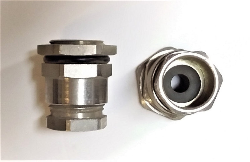 CABLE GLAND; GALVANIZED; 15/15mm; Dint=12.5mm; P/N:95550; LEGRAND