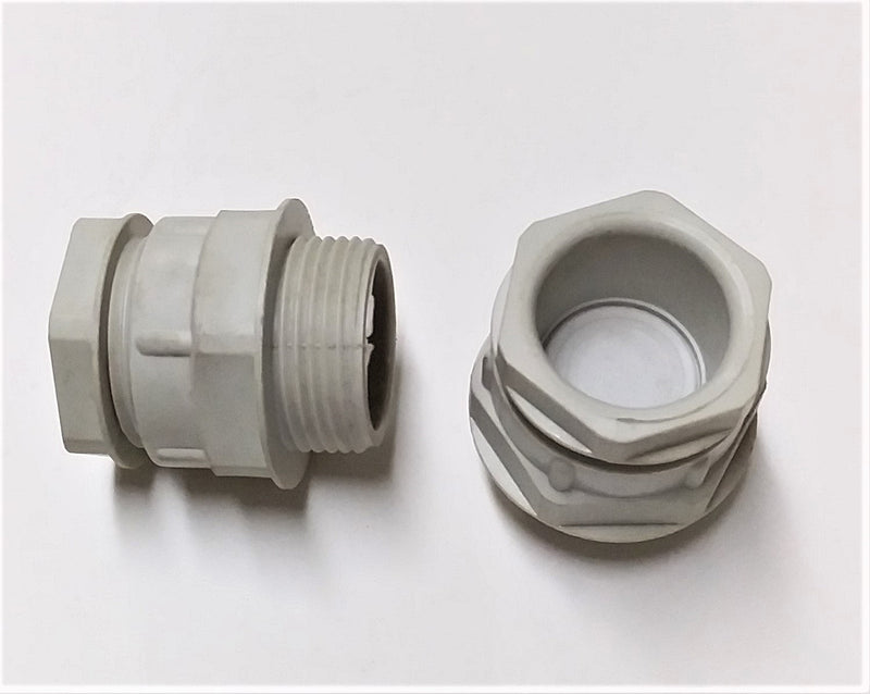 CABLE GLAND; PG13; IP45; P/N:98014; LEGRAND