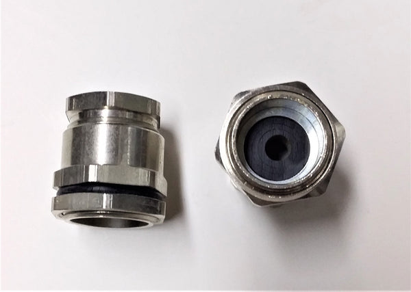 CABLE GLAND; PG13; IP65; P/N:95552; LEGRAND