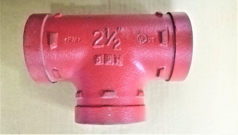 GROOVED TEE; 2.1/2"; PRESSURE: 230 PSI; COLOR: RAL3000 RED PAINT; UL/FM APPROVED