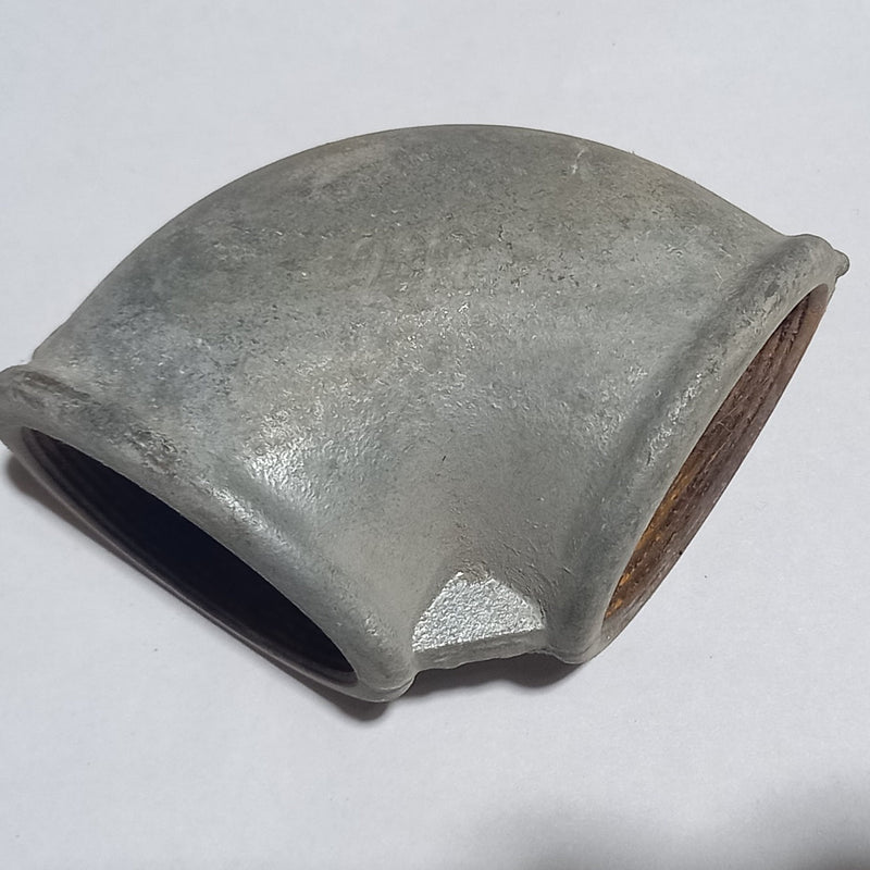 ELBOW; 90 DEGREE; 2.1/2"; SCHEDULE 40; GALVANIZED STEEL